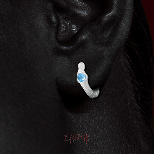 黑骨BLACKBONE S925纯银海蓝宝烧白哑光暗黑耳饰男女百搭耳钉耳环