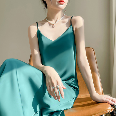高端真丝吊带连衣裙新款缎面气质