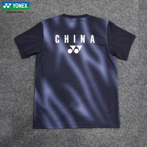 尤尼克斯新款国家队训练羽毛球服