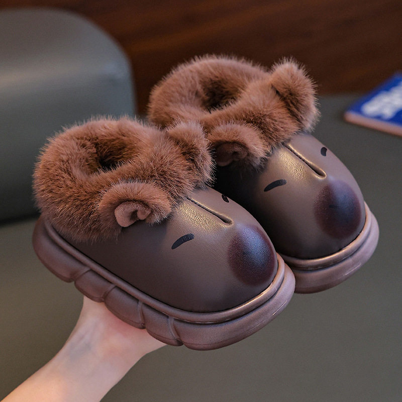 卡皮巴拉儿童棉鞋秋冬季男童EVA皮面防水小孩居家宝宝包跟棉拖鞋