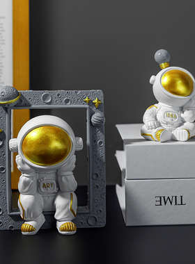 宇航员日记摆件家居饰品办公室桌面治愈小物件网红款创意生日礼物