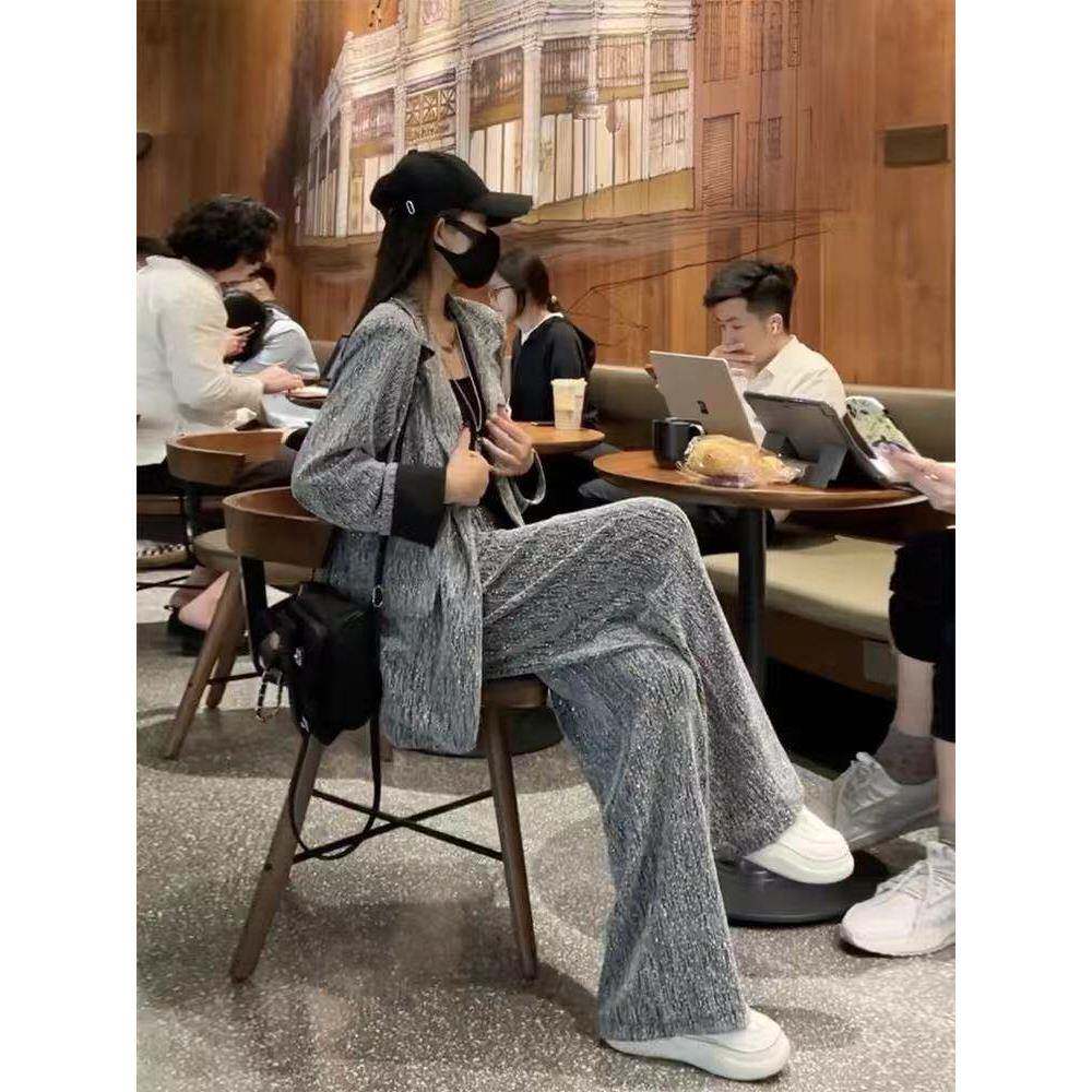 正品2025年春季烫钻西服套装女时尚高级感西装外套阔腿裤两件套潮