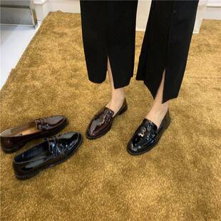 香港覆古Jk平底鞋女式平底鞋小皮鞋2025夏季漆皮拖地便鞋多功能豆