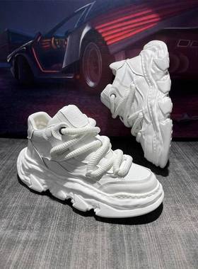 颜值品质兼备Minimalism Aquaman低帮简约增高小白鞋男防滑老爹鞋