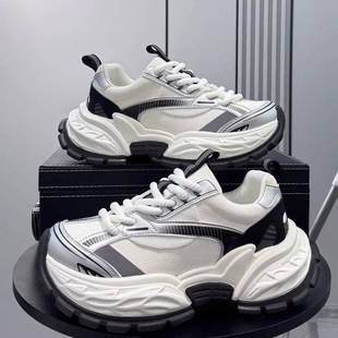 男鞋2025秋冬新款超火老爹鞋熊猫配色运动鞋子男厚底内增高休闲鞋