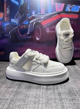 颜值品质兼备Minimalism Aquaman透气舒适厚底小白鞋男内增高软底