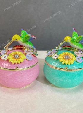 珐琅彩首饰盒创意家居精致欧式蜂鸟盒小摆件圆形戒指盒礼物