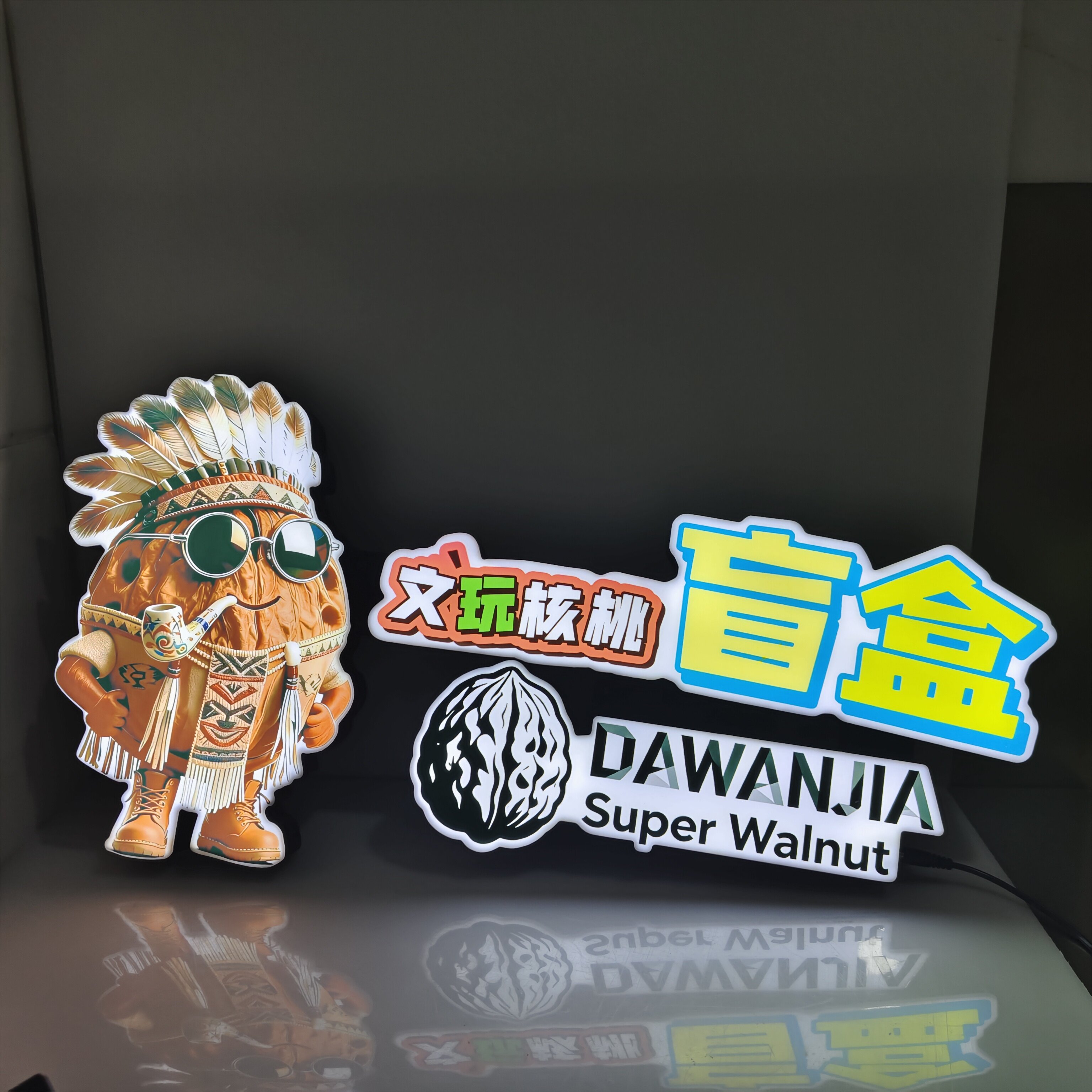 定制发光亚克力LOGO灯箱