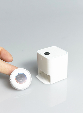 1:12娃娃屋配件dollhouse袖珍模型扫地机器人迷你扫地机微缩摆件