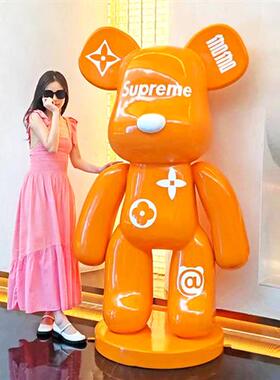 网红暴力熊大摆件店铺门口酒吧客厅装饰潮玩公仔落地玻璃钢雕塑