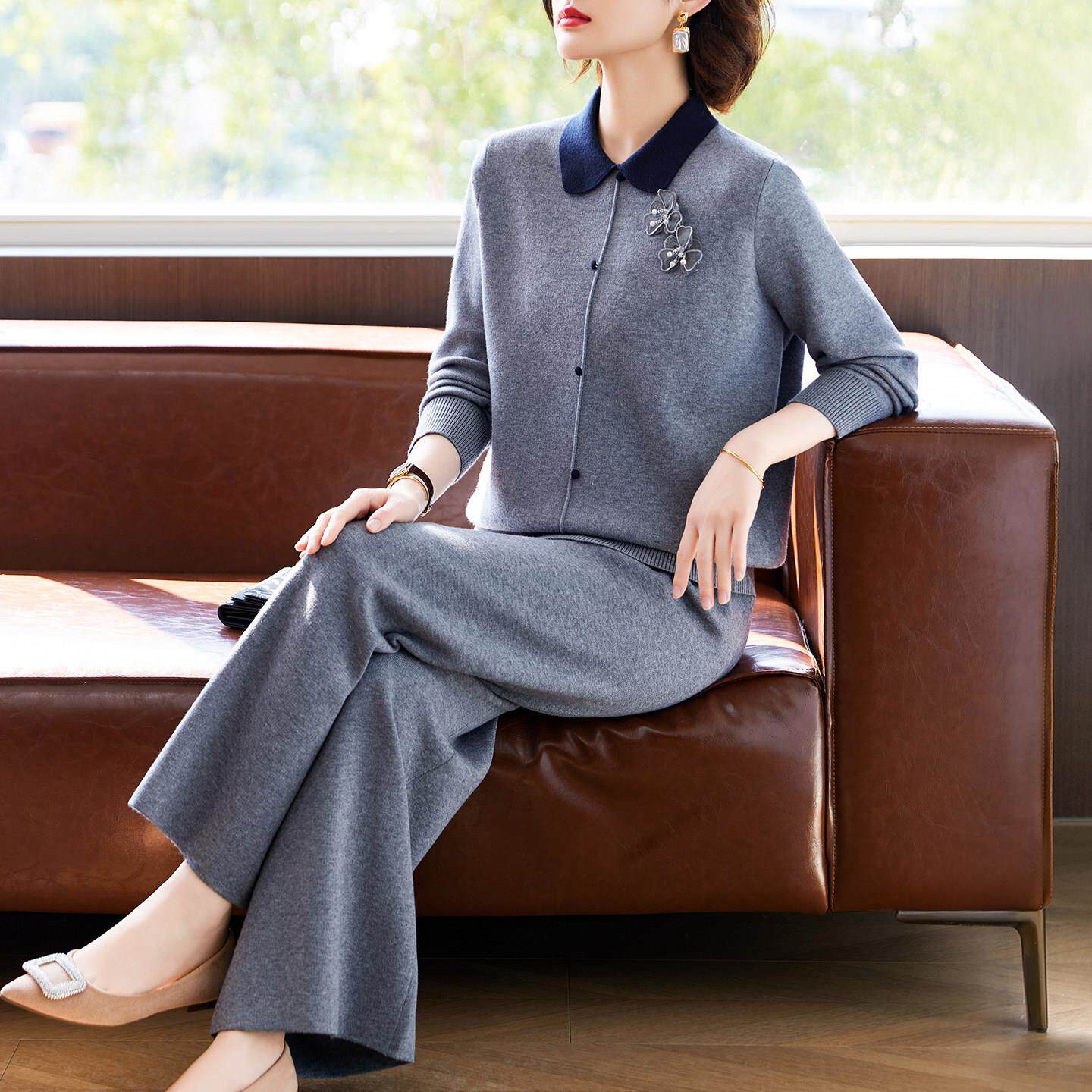 玛古芭秋季长袖妈妈针织翻领套装女2026新款时尚休闲两件套气质