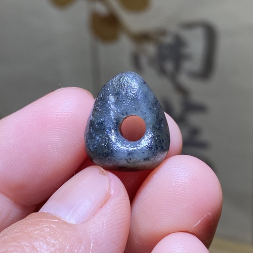 和田玉糖青花籽料随型三角扣配饰老光工艺复古风藏式手编绳手链配