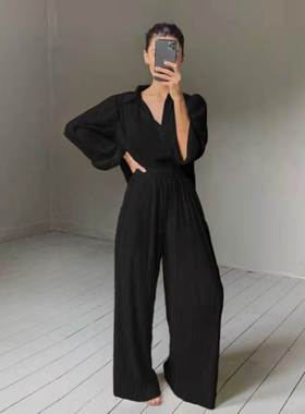 New autumn and winter pleated shirt + pleated trousers suit
