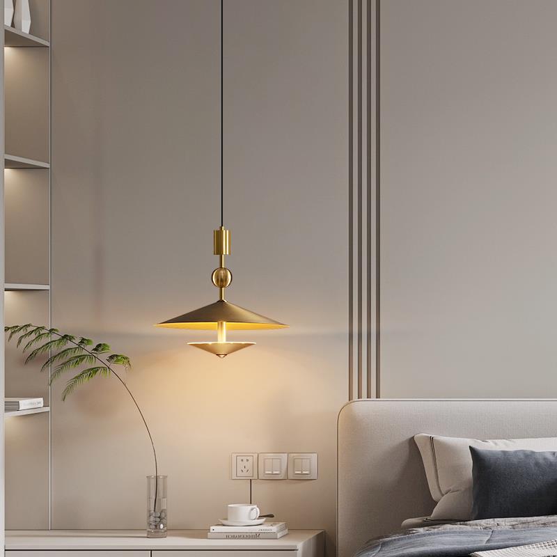 床头吊灯高级感轻奢餐厅北欧现代飞碟装饰餐桌吧台灯卧室书房线灯