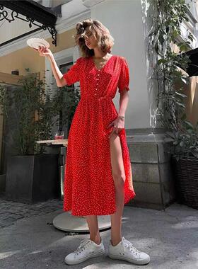 欧美夏季V领收腰开衩红色短袖波点连衣裙 Polka dot V-neck dress