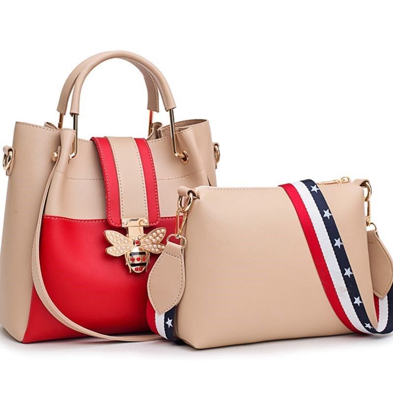 A bucket bag a bag for women水桶包女包两件套