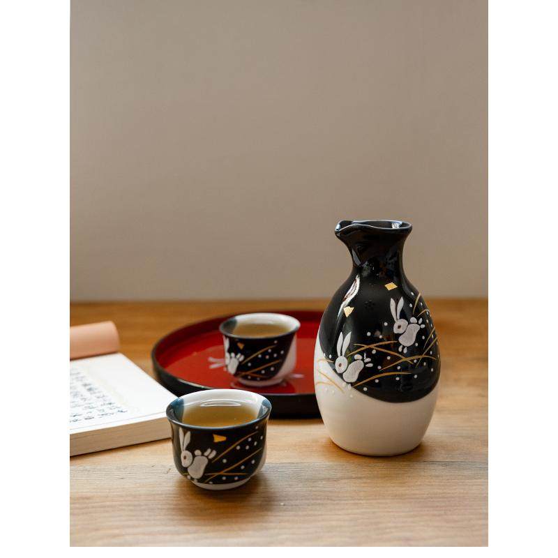 现货日本进口九谷烧陶瓷羽兔酒壶酒杯白酒壶清酒器托盘套装礼品