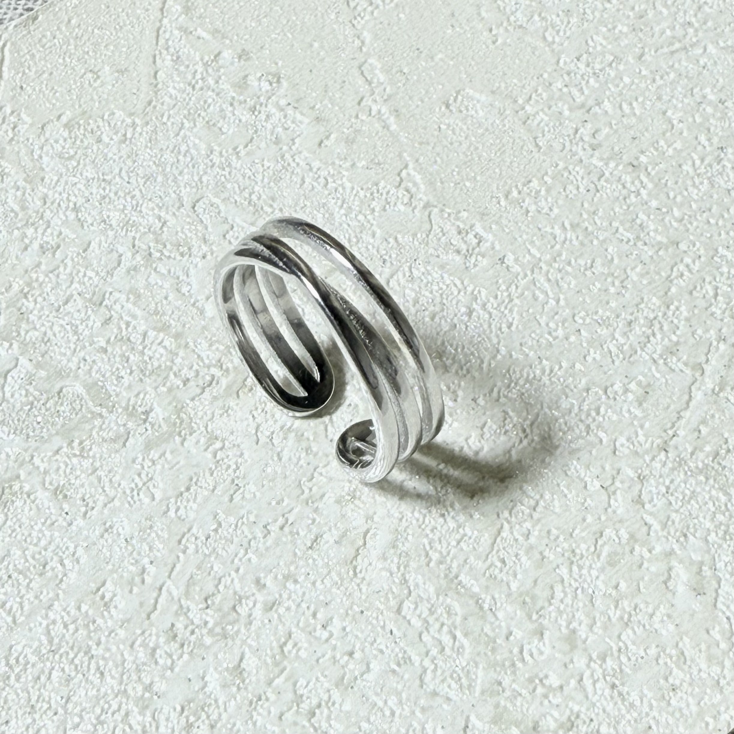 S925纯银轻岚线条交叉三层戒指女个性时尚韩版小众设计冷淡风戒指,饰品/流行首饰/时尚饰品新,银饰戒指,淘宝优惠券,粉丝福利购,淘宝优惠卷