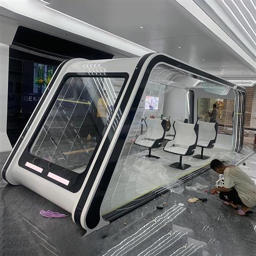 玻璃钢大型车模壳体飞机模型外壳飞碟模型展示动车雕塑壳体可定制