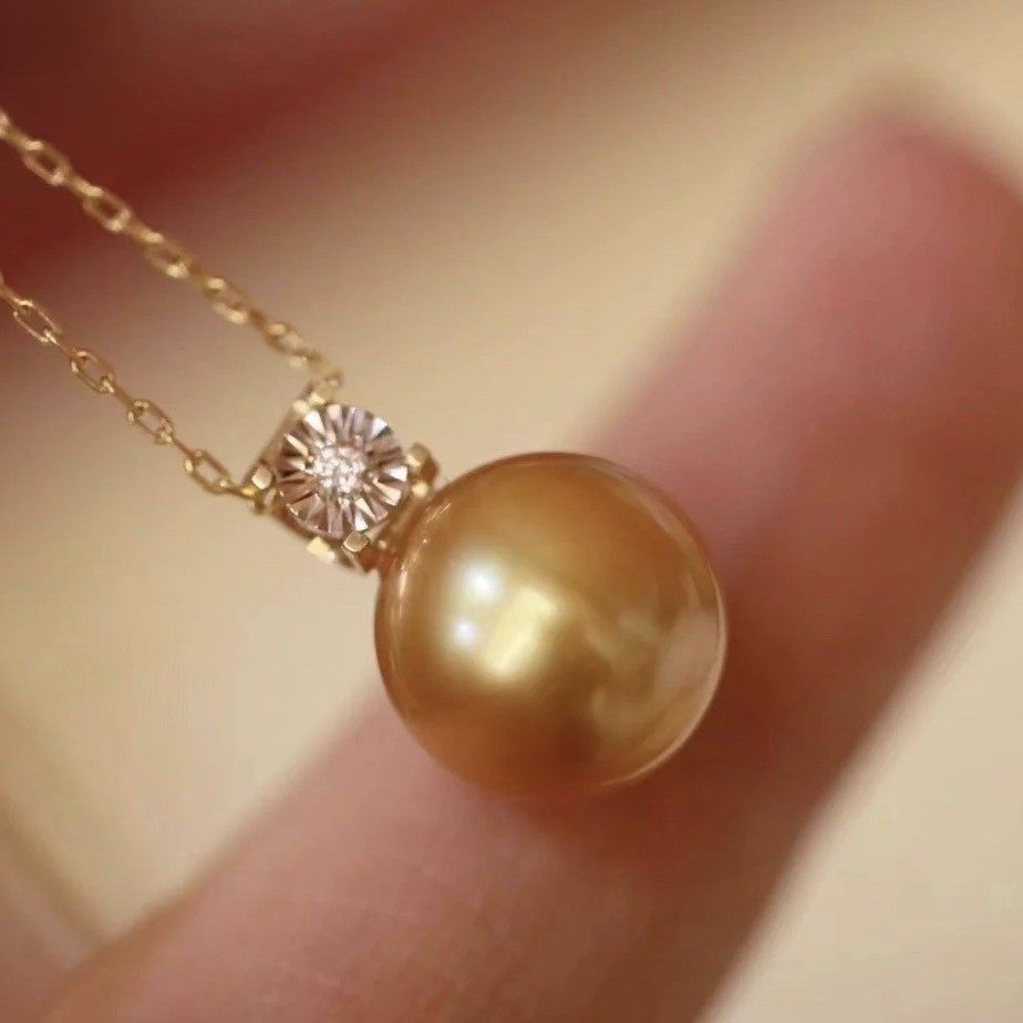 18K金配件不含珍珠 牛头款钻石吊坠 车花边工艺 d 0.015ct