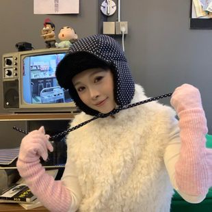 韩系波点藏青色毛绒雷锋帽女秋冬保暖护耳帽防风防寒羊羔绒帽子潮