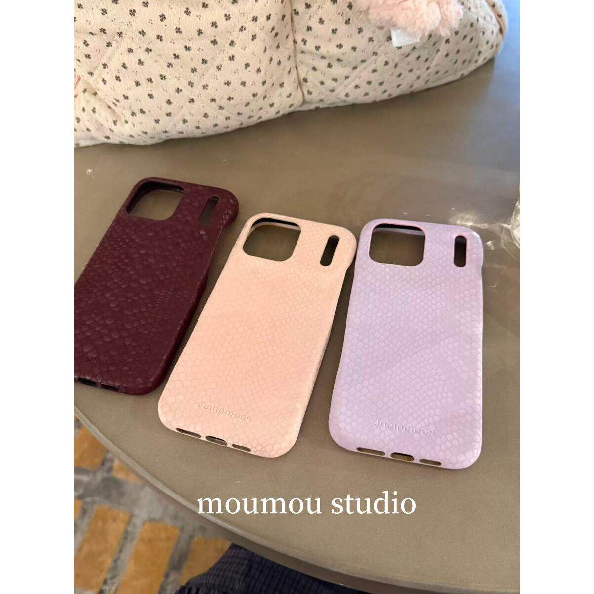 高级感纯色半包鳄鱼纹适用于苹果17promax手机壳16pro15防摔女生 · 17 红壳