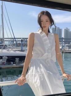 韩国fever同款独立设计师品牌褶皱花边低v领两面穿无袖衬衫半身裙