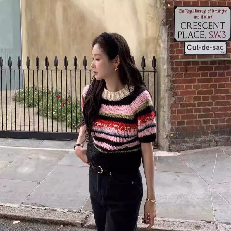 现货～韩国unanswered彩色条纹针织衫甜美复古圆领短袖上衣女