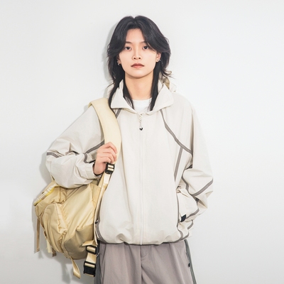 美式设计感户外防风防泼水冲锋衣