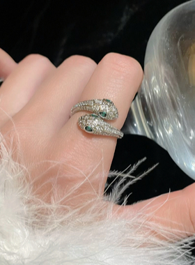 灵蛇双头蛇｜十七月光蛇年本命年个性食指戒高级感轻奢小众戒指女