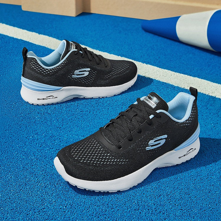 Skechers斯凯奇女款春季透气高回弹记忆泡棉鞋垫轻量跑步鞋150154