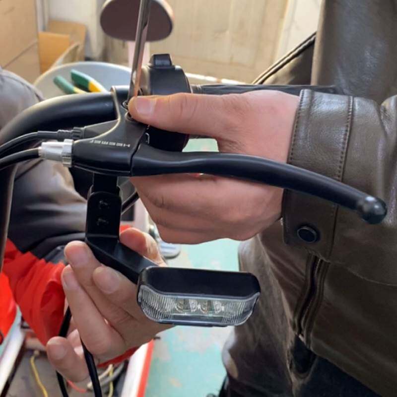 电动两轮三轮车支架转向灯48/60/72v加装改装12vled电动车转向灯