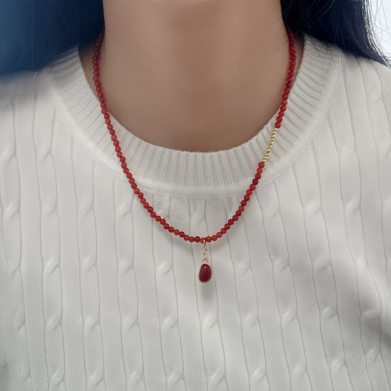 红玛瑙项链本命年相思红豆轻奢风女锁骨链吊坠礼盒包装生日礼物