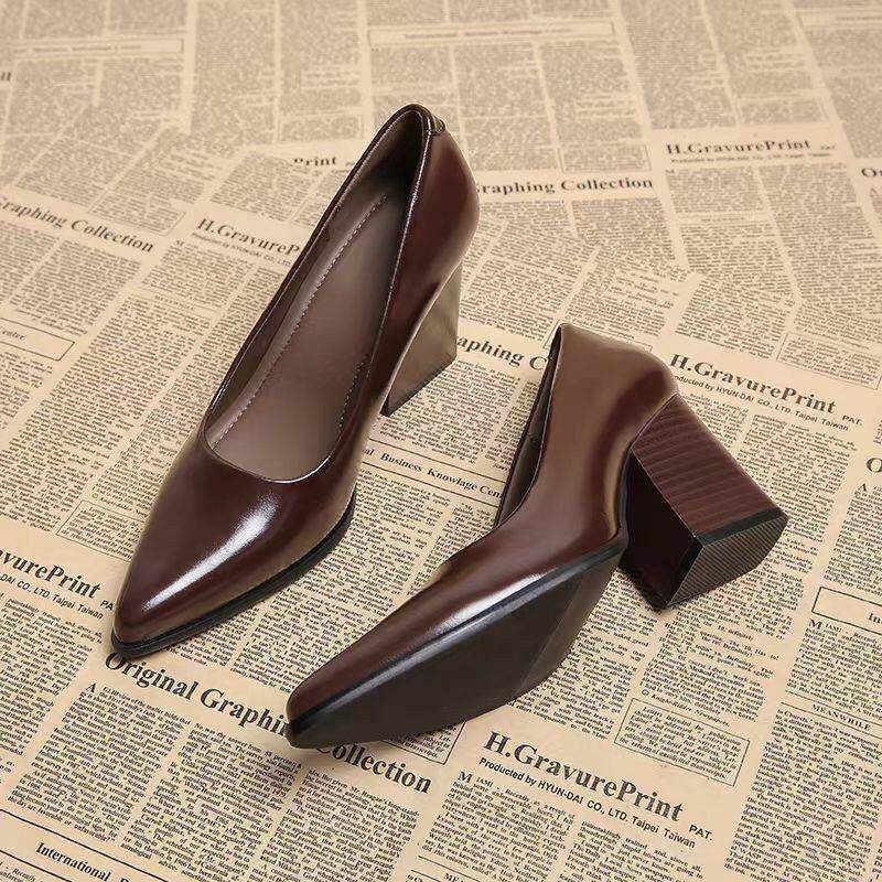 法式复古尖头浅口单鞋女2026早春新款高跟鞋百搭通勤黑色一脚蹬