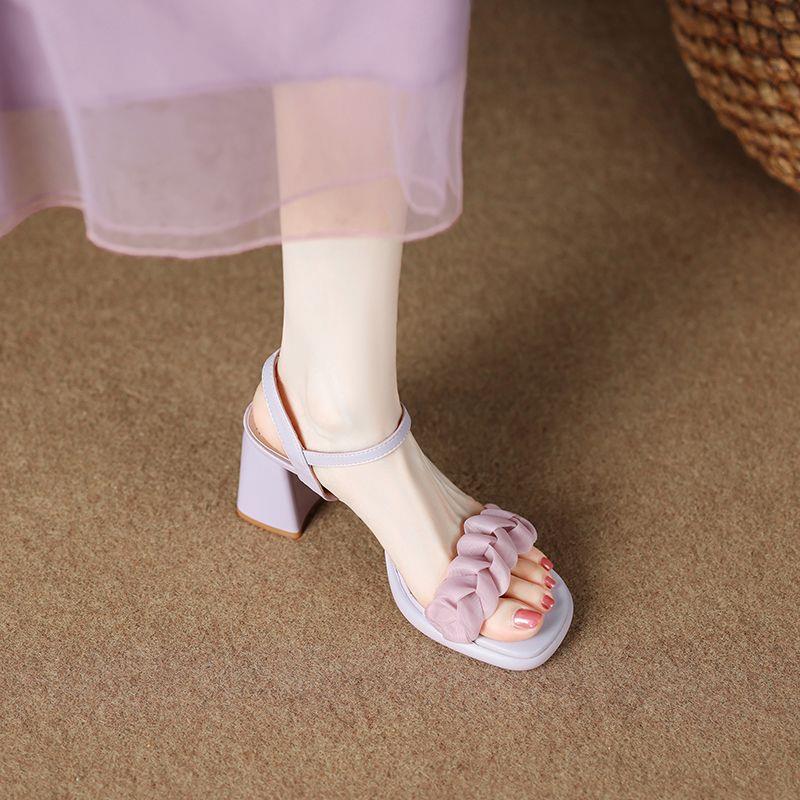 绝美气质凉鞋女款夏2026新款配裙子法式高跟紫色女鞋宽脚粗跟大码