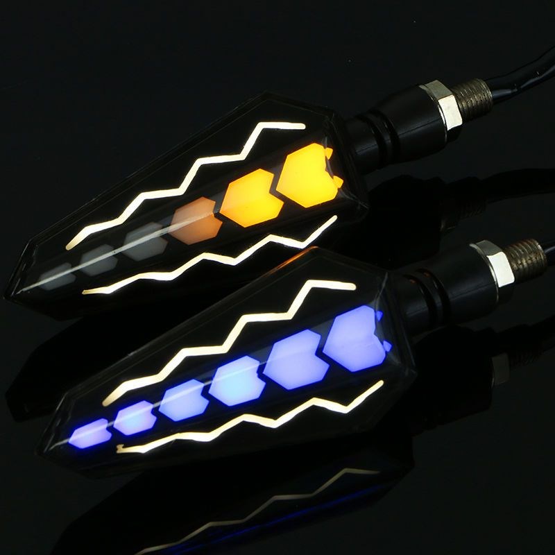 新款摩托车流水转向灯电动车led灯改装配件12v四代目机车地平线转