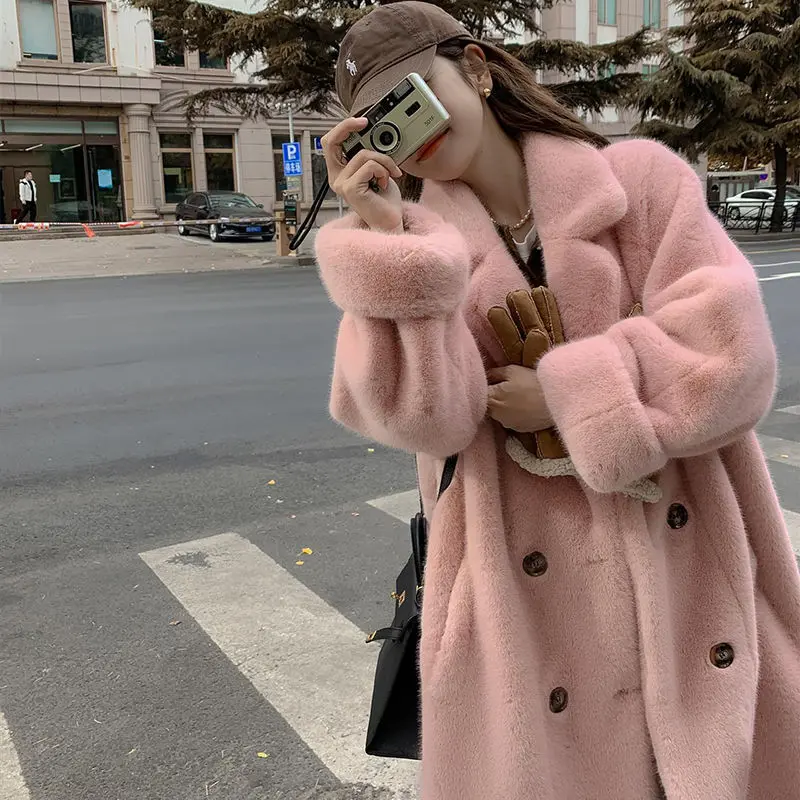 环保皮仿水貂绒长款宽松加厚欧貂皮毛一体西服领皮外套大衣女