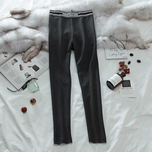 羽莱依服饰 YLYFS9869 羽莱依服饰 YLYFS9869