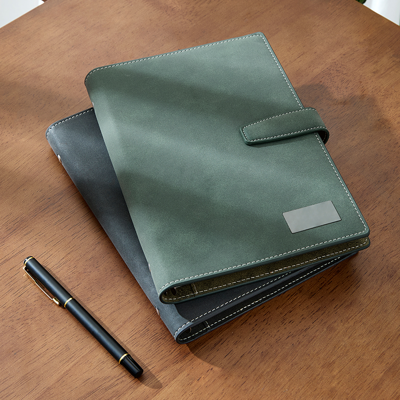 a5不硌手活页羊巴皮搭扣笔记本子