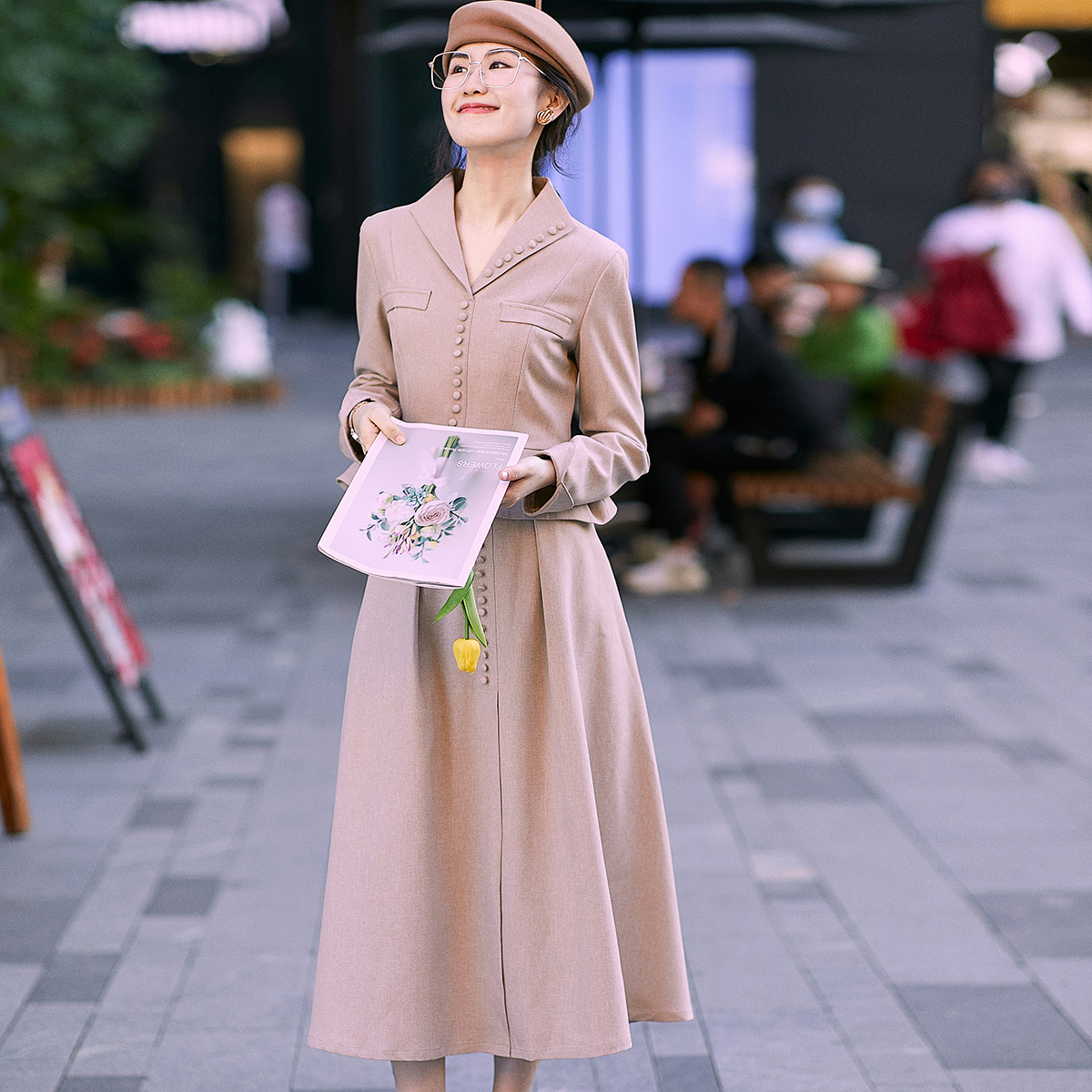 西装小香风长袖职业通勤大摆套裙