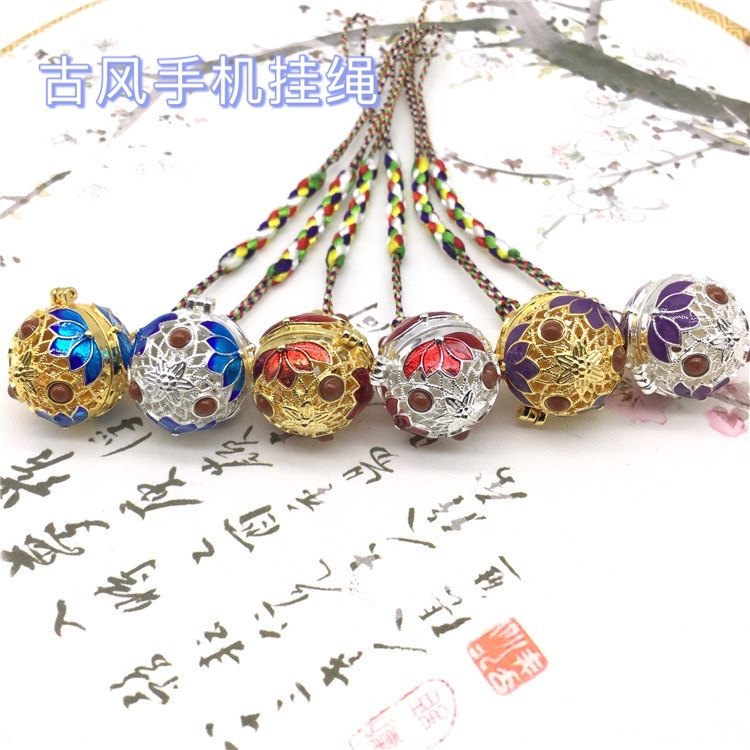 古风景泰蓝香囊球手机挂绳钥匙扣挂件可打开镂空香薰吊坠随身佩戴