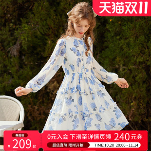 白鹿语法式 气质度假风少女印花裙中长 浪漫碎花连衣裙女2025春新款