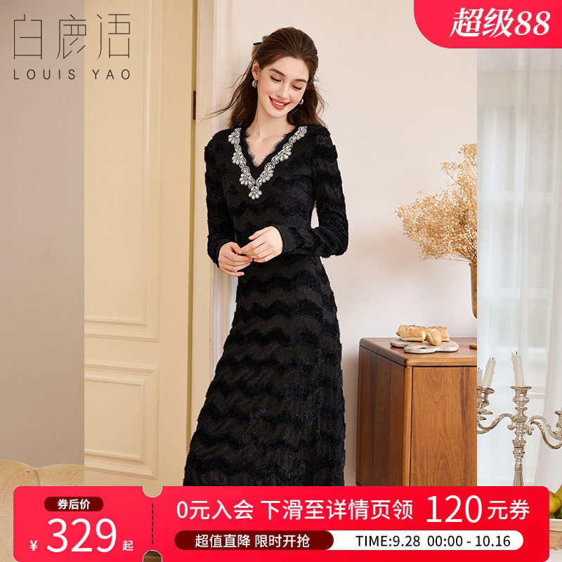 白鹿语千金风V领蕾丝连衣裙女