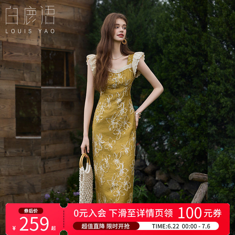 白鹿语法式油画风刺绣蕾丝连衣裙