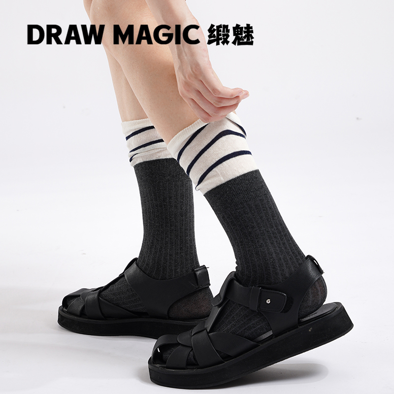 欧美时尚设计师松口黑白条纹袜