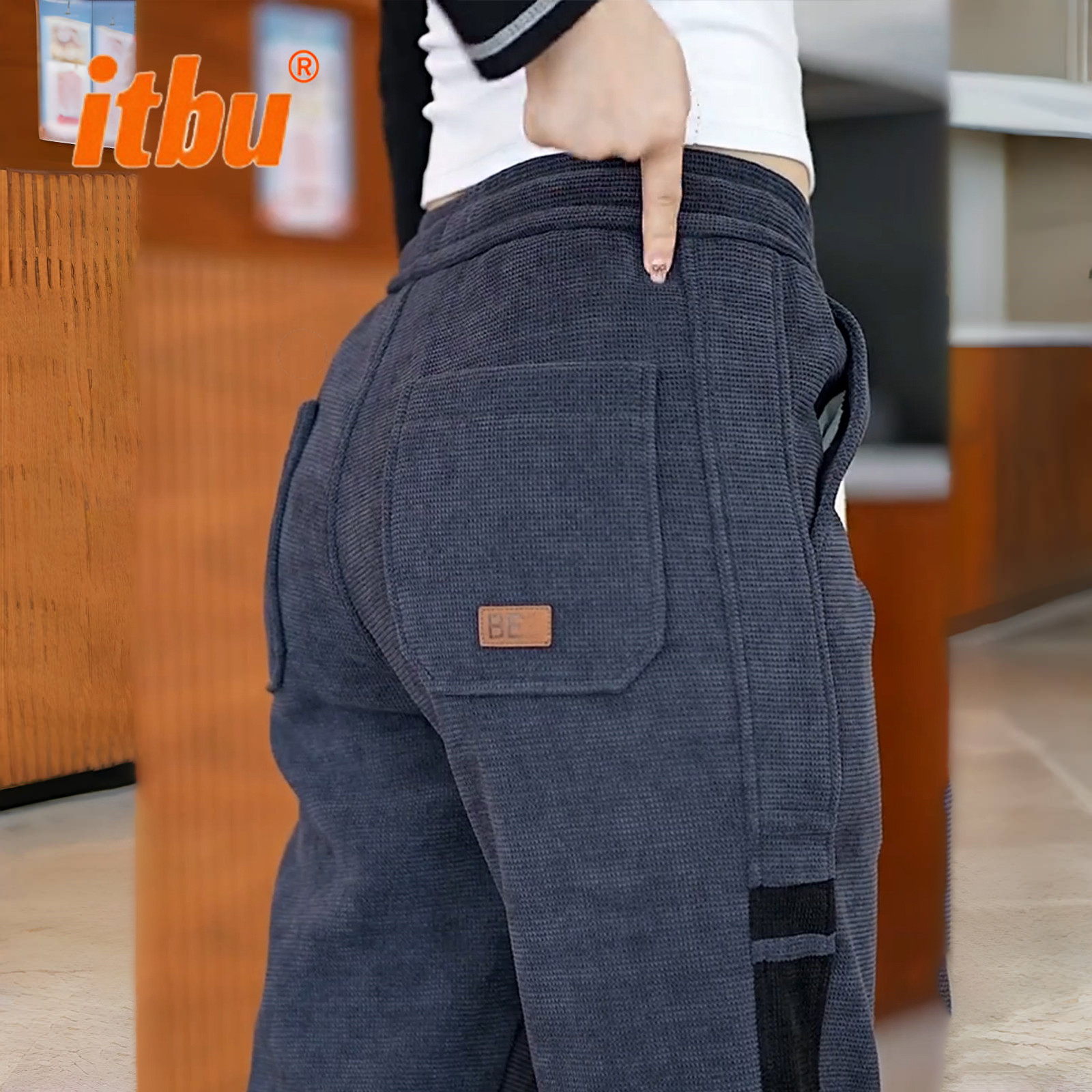 高端灯芯绒裤子男士秋冬季2025新款加绒男裤宽松直筒休闲卫裤男款