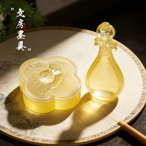 不只是墨碟，是案头的琴音诗