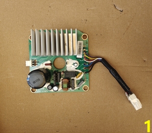 17219700004084小天鹅滚筒洗衣机MD80-1431DG电机变频驱动板