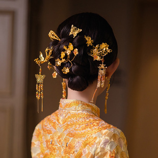 金色头饰古风秀禾新中式头饰凤凰蝴蝶花朵流苏发簪新娘龙凤褂发饰