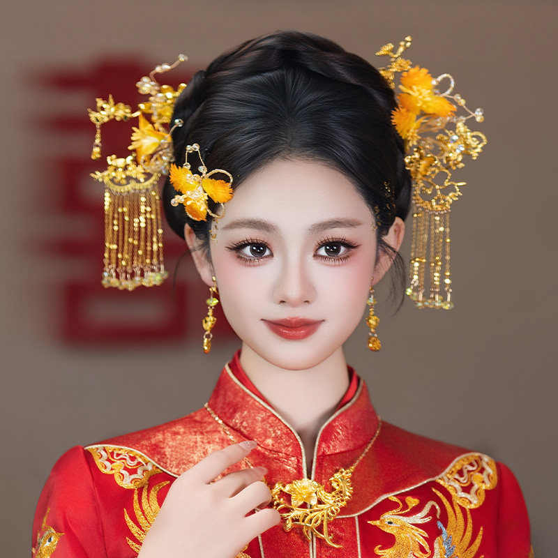 新款中式新娘发饰品原创中式龙凤褂仿真花朵流苏结婚精致秀禾发饰